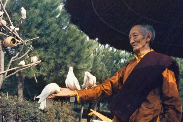 Su Eminencia Dorje Chang Kalu RInpoche